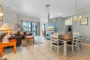 3br, 2ba Private Pool Villa, Just Steps Away From 3 Bedroom Villa by R