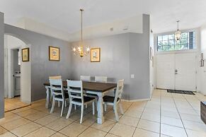 3br, 2ba Private Pool Villa, Just Steps Away From 3 Bedroom Villa by R