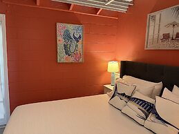 Flamingo Bay Cottage 3 Bedroom Cottage by RedAwning
