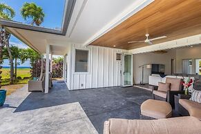 Kauai Tradewinds 4 Bedroom Home by RedAwning