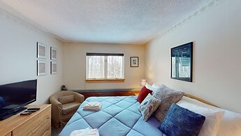 Woods Resort and Spa