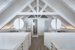 Touch Of Class Cottage 2 Bedroom Home