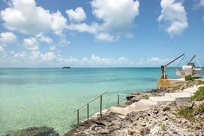 Touch Of Class Cottage 2 Bedroom Home