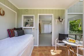 Hanalei Hideaway 2 Bedroom Home by RedAwning