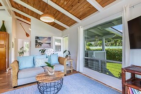 Hanalei Hideaway 2 Bedroom Home by RedAwning
