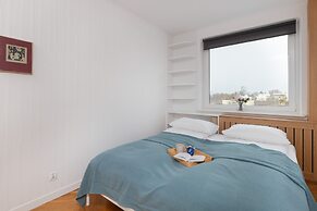 Pastel Apartment in Gdynia by Renters