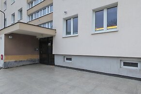 Pastel Apartment in Gdynia by Renters