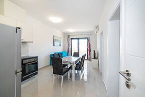 Deluxe Villa Laura for 8