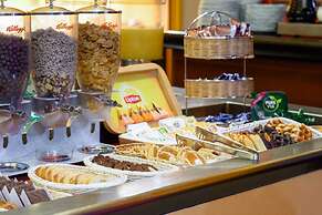 FH Confort Hôtel Orleans