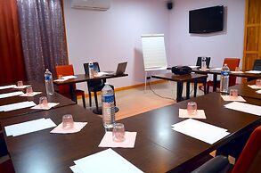 FH Confort Hôtel Orleans