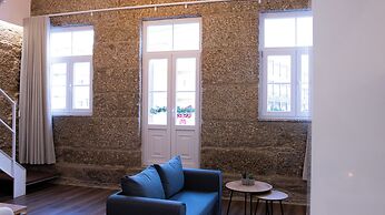 D. Maria Apartments