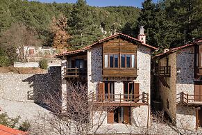 Parnassus Woodstone Chalet