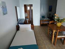 Bambola Apartments by Booking Kottas