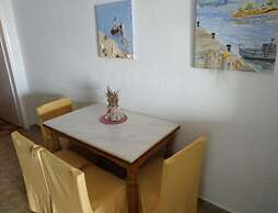 Bambola Apartments by Booking Kottas