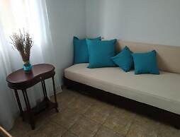 Bambola Apartments by Booking Kottas