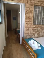 Bambola Apartments by Booking Kottas