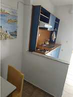 Bambola Apartments by Booking Kottas