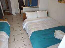 Bambola Apartments by Booking Kottas