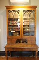 Montgomery Inn Ingleside