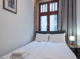 Provenir Home Kwiatowa 5