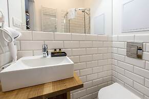 Provenir Home Kwiatowa 5