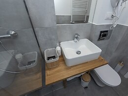 Provenir Home Kwiatowa 5