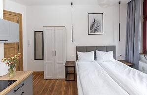 Provenir Home Kwiatowa 5