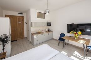 Provenir Home Kwiatowa 5