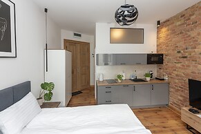 Provenir Home Kwiatowa 5