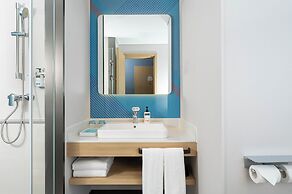 Holiday Inn Express Xi An Daxing by IHG