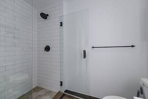 Exclusive Studio Next to the Bayside