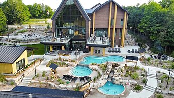 Horseshoe Valley Suites - The Pine