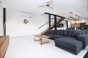 Trendy LoftStyle Eco Pool Villa Sunset 7