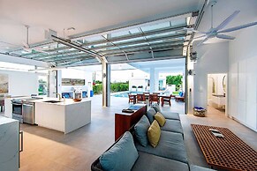 Luxury 3bdr Villa with Private Pool, Oceanview and Hotel Amenities v4