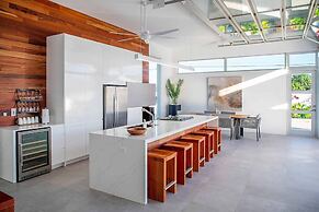 Luxury 3bdr Villa with Private Pool, Oceanview and Hotel Amenities v4