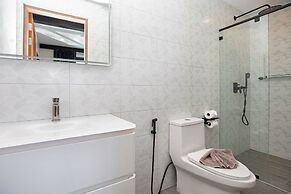 Innovative 12m Eco Pool Villa Sunset 1