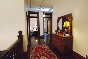 Louisville Bourbon Inn