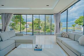 4-Bedroom Apartment in The Ocean Villas Resort
