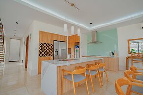 4-Bedroom Apartment in The Ocean Villas Resort