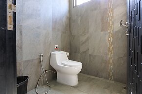 New heights 2swimming Pools with Seaview