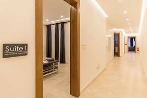 Spacious & Modern by the sea Qawr