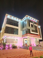 Goroomgo JSB Palace Varanasi