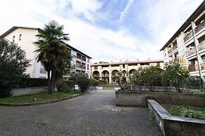 Erba 6 in Baranzate With 1 Bedrooms and 1 Bathrooms