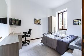 Erba 6 in Baranzate With 1 Bedrooms and 1 Bathrooms