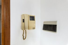 Erba 6 in Baranzate With 1 Bedrooms and 1 Bathrooms