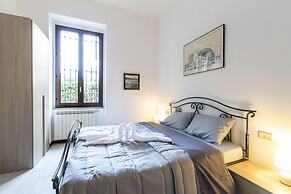 Erba 6 in Baranzate With 1 Bedrooms and 1 Bathrooms