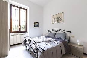 Erba 6 in Baranzate With 1 Bedrooms and 1 Bathrooms