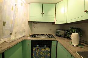 Dolls House Holiday Home