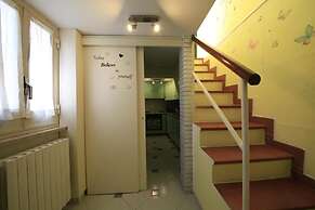 Dolls House Holiday Home