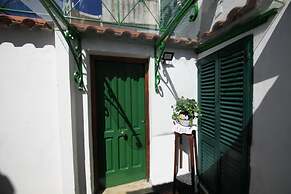 Dolls House Holiday Home